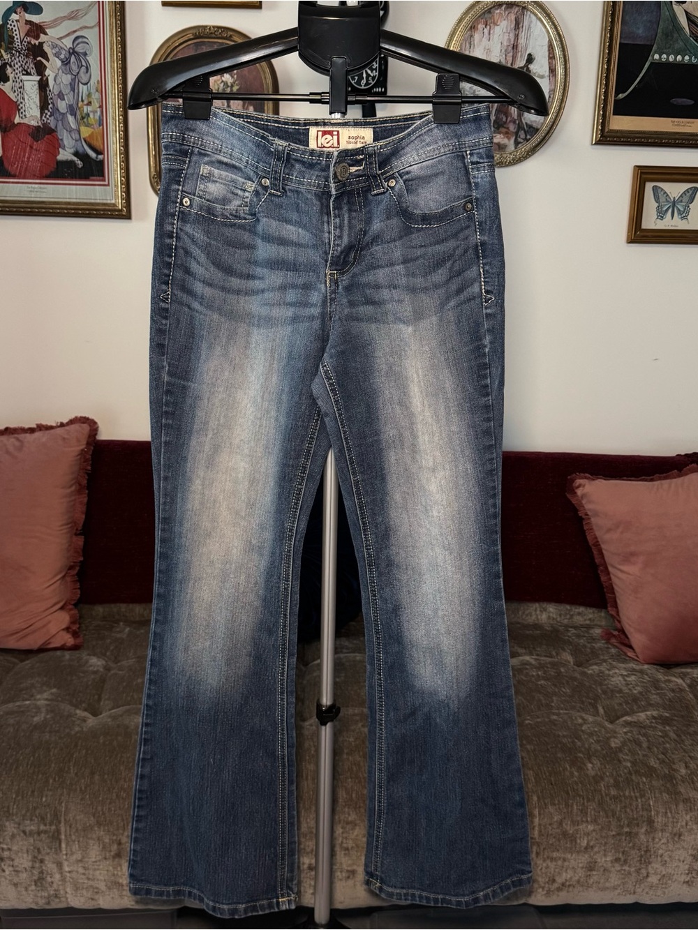Y2K Vintage LEI Women's Mid-Rise Bootcut Jeans - Faded Blue